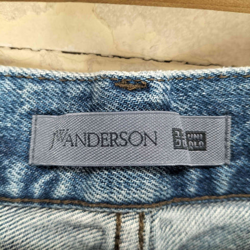 ユニクロジェイダブリューアンダーソン UNIQLO JW ANDERSON ストレートジーンズ レディース 25