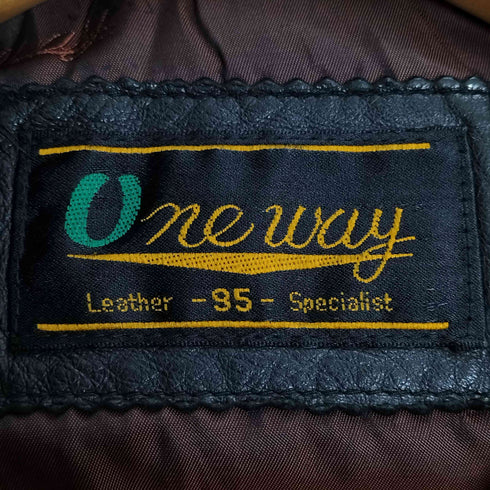 ワンウェイ one way 裏地ロゴプリント 比翼 シープレザー フライトジャケット メンズ 95