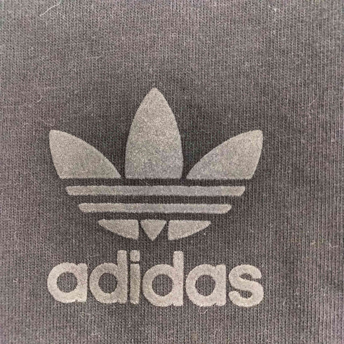 アディダス adidas スポーツ グラフィック カリ Tシャツ メンズ L