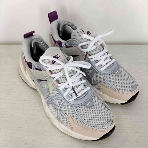 ナイキ NIKE W V2K RUN PRM LIGHT BONE ナイキ ウィメンズ V2K ラン PRM メンズ JPN:26