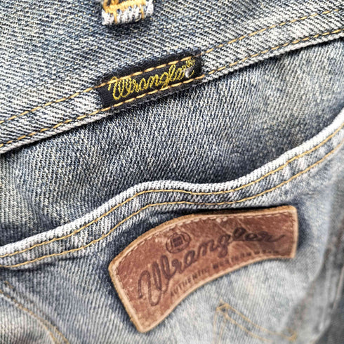 ラングラー Wrangler ヴイエフ社 後染め ジップフライストレートデニム メンズ 30