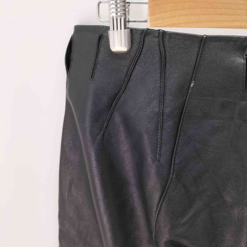 PIHAKAPI / ラムレザー パイピング パンツ メンズ 32