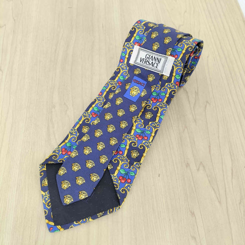 ジャンニヴェルサーチ GIANNI VERSACE メデューサ 総柄シルクネクタイ メンズ