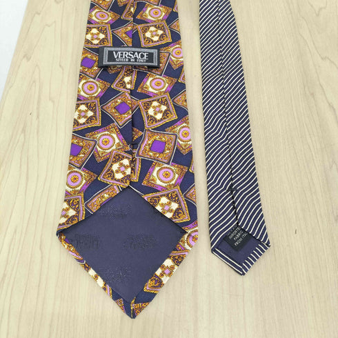 ジャンニヴェルサーチ GIANNI VERSACE 総柄シルクネクタイ メンズ