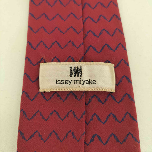 イッセイミヤケ ISSEY MIYAKE シルク 波線ボーダー柄 ネクタイ メンズ