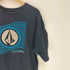ヴォルコム VOLCOM 90-00S メキシコ製 ボルコムストーン ロゴ プリント S/S Tシャツ メンズ import:L