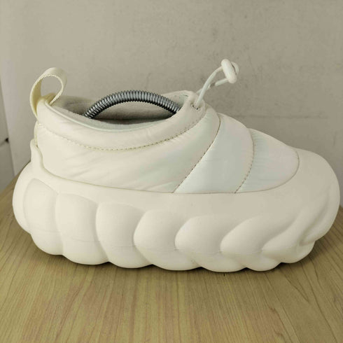 クロックス crocs オーバーパフ ショーティー レディース US:7