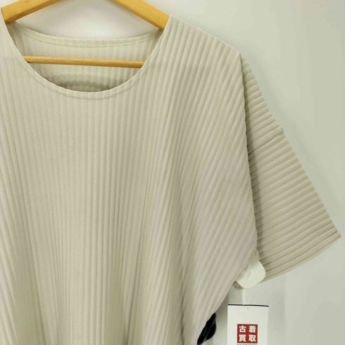 オムプリッセイッセイミヤケ HOMME PLISSE ISSEY MIYAKE BASIC ベーシック プリーツ Tシャツ メンズ