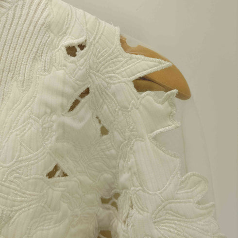 スナイデル snidel エンブロイダリーショルダーニットプルオーバー レディース ONE SIZE