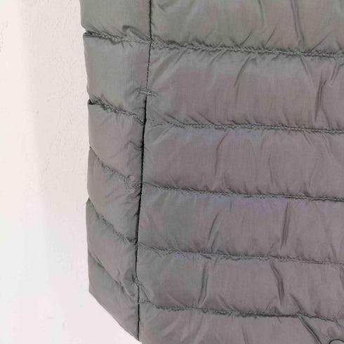 ユニクロ UNIQLO インナーダウン ベスト レディース JPN:M