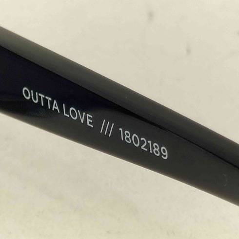 LE SPECS OUTTA LOVE BLACK SMOKE MONO LENS オーバルフレーム サングラス レディース 51-17 140