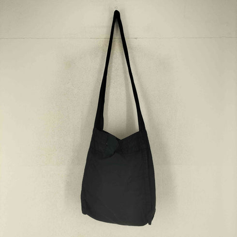 トリココムデギャルソン tricot COMME des GARCONS 裏地リボンデザインショルダーバッグ レディース