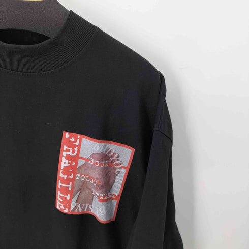 エムワイオービーエヌワイシー M.Y.O.B NYC 両面プリント モックネック 半袖Tシャツ メンズ