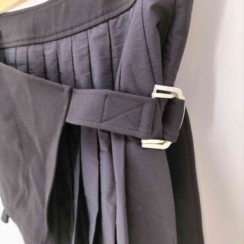 ザラ ZARA プリーツ入りドレープショートパンツ レディース JPN:S