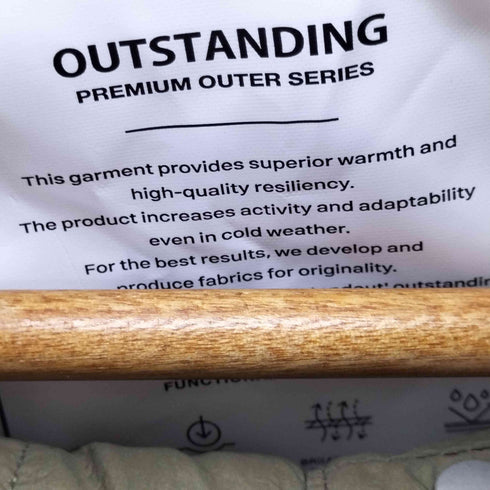OUTSTANDING 短丈 中綿 ジャケット レディース