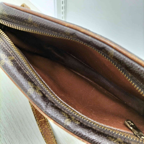 ルイヴィトン LOUIS VUITTON トロカデロ 24 レディース