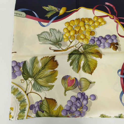 サルヴァトーレフェラガモ Salvatore Ferragamo 大判 フルーツ柄 シルクスカーフ レディース