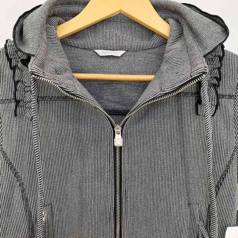 Type Service Ruffle Stitch Hoodie Jacket レディース