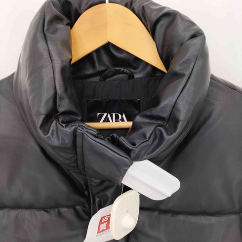 ザラ ZARA Faux Leather Puffer Vest フェイクレザー クロップド 中綿 パファーベスト レディース import:L