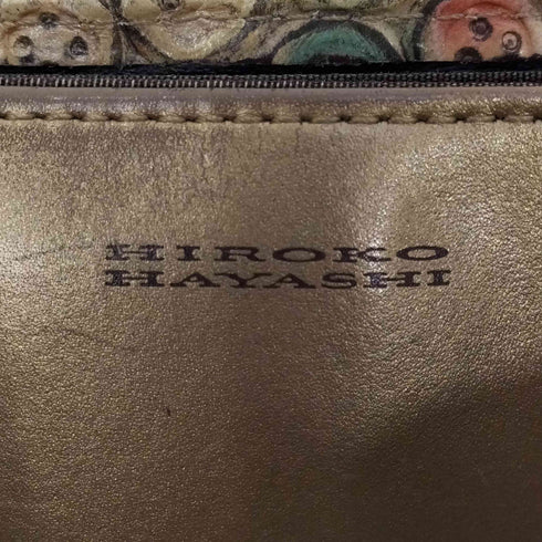 ヒロコハヤシ HIROKO HAYASHI ボタン型押し 長財布 レディース