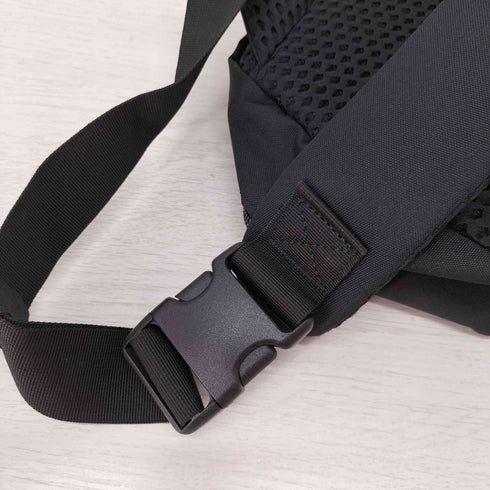 cross body 11L メンズ