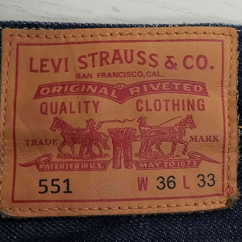 リーバイス Levis Red Tab Core-Classic Semi Tight Fit Straight 551 USED加工 赤耳 ジップフライデニム メンズ W36/L30