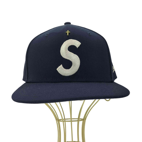 シュプリーム Supreme 24SS Gold Cross S Logo New Era Cap メンズ