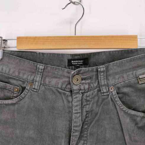 バーバリーブラックレーベル BURBERRY BLACK LABEL 細畝コーデュロイテーパードパンツ メンズ 76