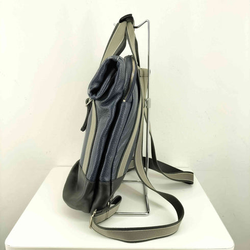 カルヴェン CARVEN ツートーン レザー バックパック レディース