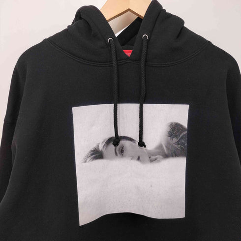 V/SUAL フォトプリント プルオーバーパーカー メンズ import:L