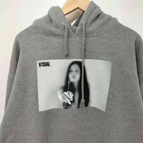 V/SUAL フォトプリント プルオーバーパーカー メンズ import:L