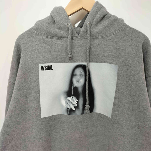 V/SUAL フォトプリント プルオーバーパーカー メンズ import:L