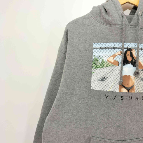 V/SUAL フォトプリント プルオーバーパーカー メンズ import:L