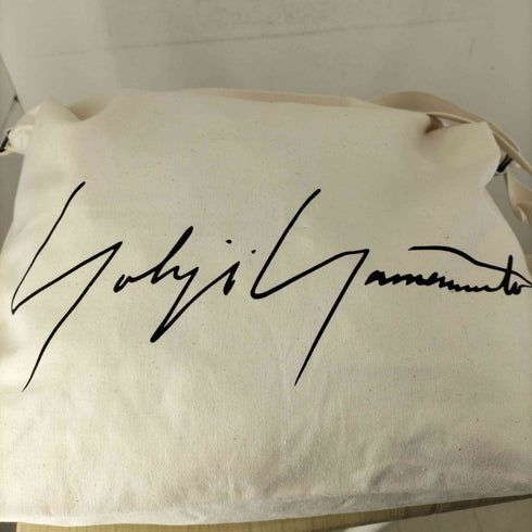 ヨウジヤマモト Yohji Yamamoto シグネチャーロゴキャンバスメッセンジャーバッグ メンズ
