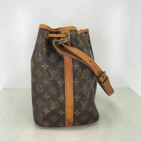 ルイヴィトン LOUIS VUITTON モノグラム プチ ノエ ワンショルダー レディース