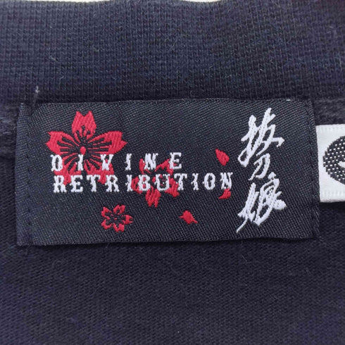 バットウムスメ DIVINE RETRIBUTION 抜刀娘 DANGEROUS BEAUTY L/Sカットソー メンズ JPN:L