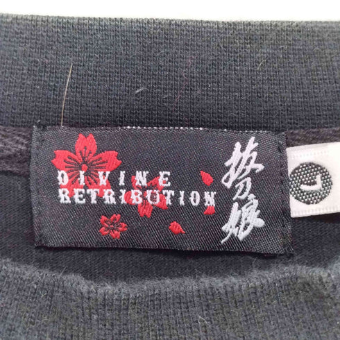 バットウムスメ DIVINE RETRIBUTION 抜刀娘 DANGEROUS BEAUTY L/Sカットソー メンズ JPN:L