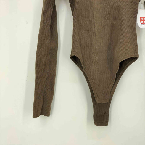 neemee リブニットタートルネックボディスーツ レディース FREE