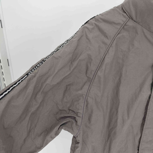 コンバース CONVERSE 裏地メッシュ ラグランスリーブ ラバーロゴ ドローコード ナイロン マウンテン ジャケット メンズ LL