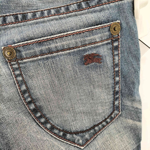 バーバリーブルーレーベル BURBERRY BLUE LABEL ホースロゴ刺繍 ローライズクロップドデニム Y2K グランジ レディース 24