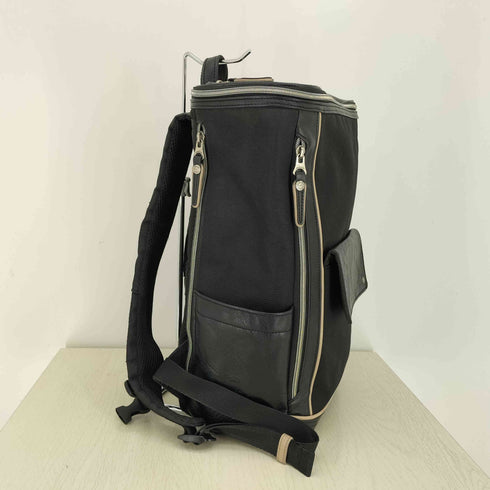 ムスタッシュ MOUSTACHE レザー切替 大容量 スクエア型 リュック メンズ