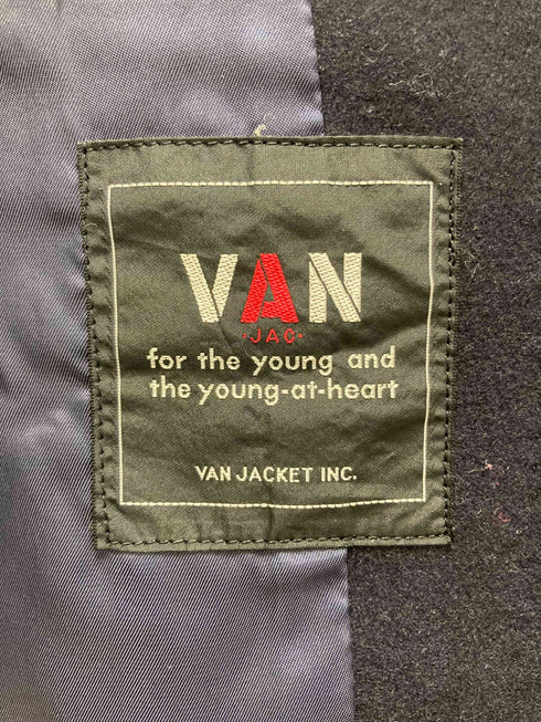 ヴァンヂャケット VAN JAC 段返り3B 背抜き エンブレム センターベント 金ボタン 紺ブレ ブレザー ウールナイロン テーラードジャケット メンズ A-5