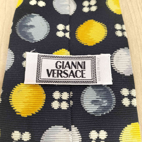 ジャンニヴェルサーチ GIANNI VERSACE MADE IN ITALY 総柄シルクネクタイ メンズ