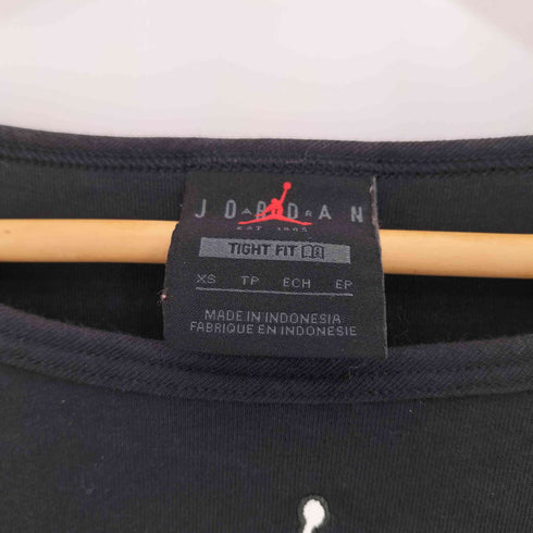 ジョーダンブランド JORDAN BRAND FLIGHT LS TOP ジャンプマン刺繍ロゴ クロップド丈 長袖Tシャツ レディース JPN:XS