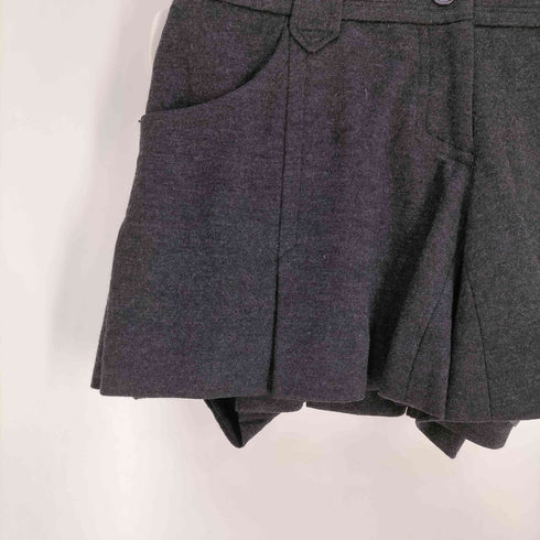 バーバリーブルーレーベル BURBERRY BLUE LABEL 裾プリーツ ウールショートパンツ レディース EUR:38