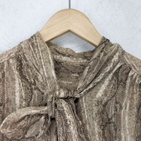 アダムエロペ Adam et Rope サテン楊柳アニマルブラウス レディース FREE