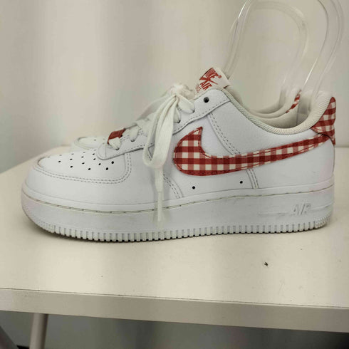 ナイキ NIKE AIR FORCE 1 07 ESS TREND エアフォース1 07 ミスティックレッド ギンガム レディース JPN:23