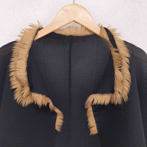 イッセイミヤケミー ISSEY MIYAKE me ファー付きプリーツカーディガン レディース