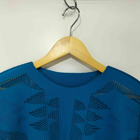 イッセイミヤケミー ISSEY MIYAKE me 21AW プリーツ メッシュ L/S カットソー レディース