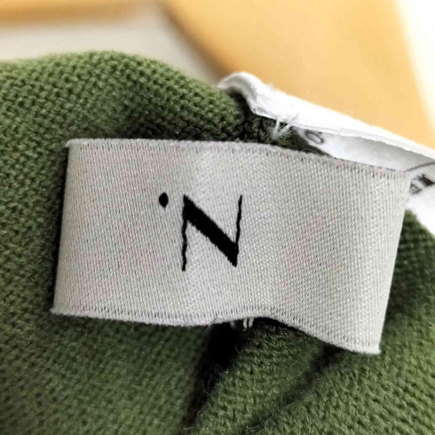 エヌナチュラルビューティーベーシック N.NATURAL BEAUTY BASIC 21AW バックボタンスリットニット レディース JPN:M